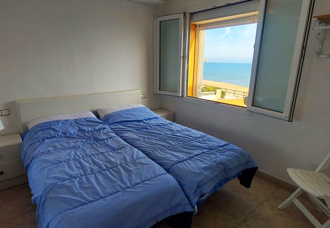 Vista al mar y a la playa desde la habitación Vista al mar y a la playa desde la habitación