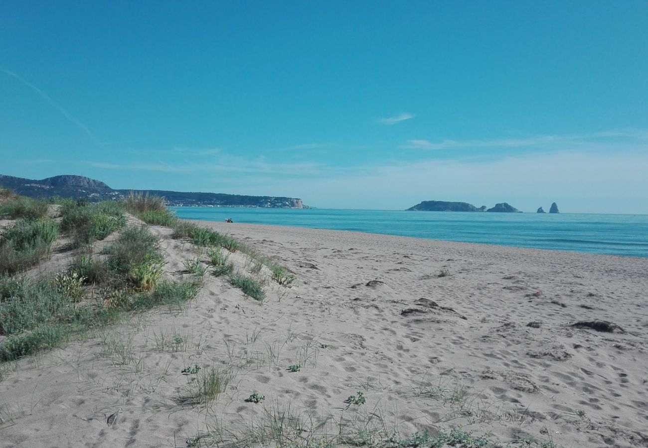 Platja de la Fonollera Platja de la Fonollera