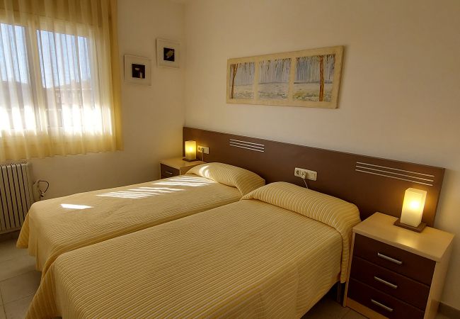 Ferienwohnung in Estartit - Blaumar   A33 Blick auf den Pool Ferienwohnung in Estartit - Blaumar   A33 Blick auf den Pool