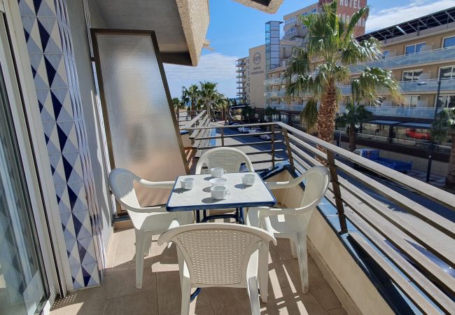 Terrace with table and chairs