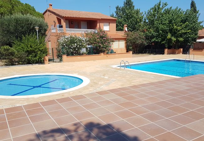 House in Torroella de Montgri - House Pinell Mar 111 House in Torroella de Montgri - House Pinell Mar 111